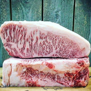 Japonijos Wagyu Strip Loin 2.5kg (ATVĖSINTAS)